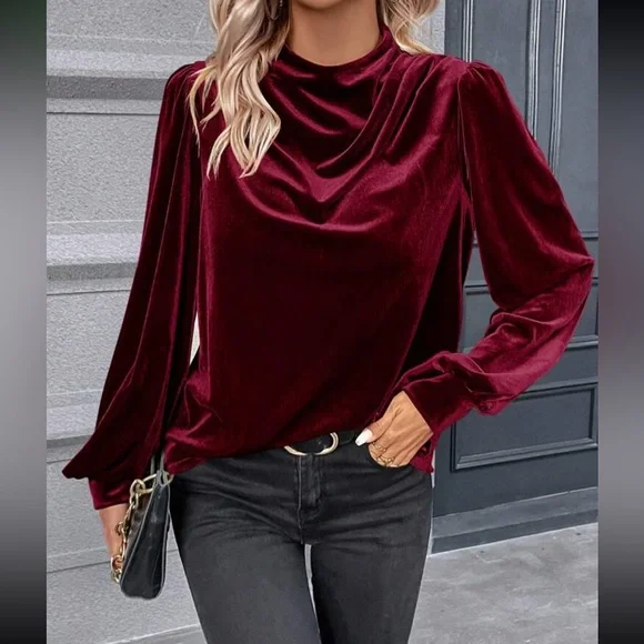 Luxe navy blue draped velvet top - Picture 10 of 16